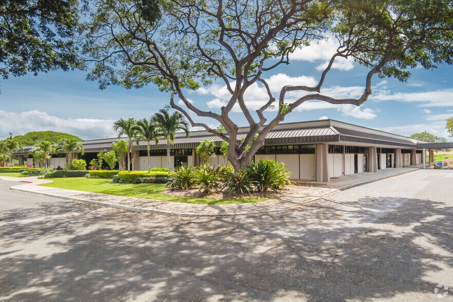 91-1010 Shangrila St, Kapolei, HI à louer - Photo du bâtiment - Image 3 de 11