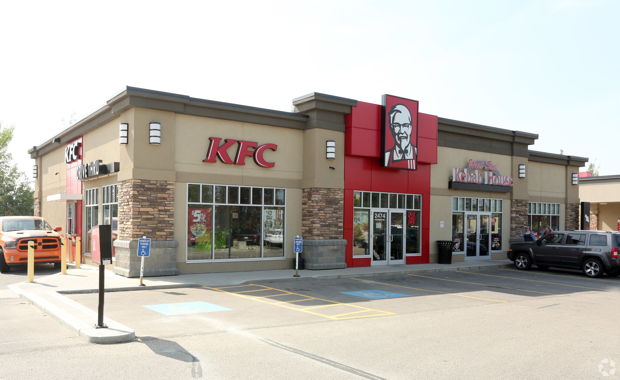 2470 Guardian Rd, Edmonton, AB à vendre Photo principale- Image 1 de 1