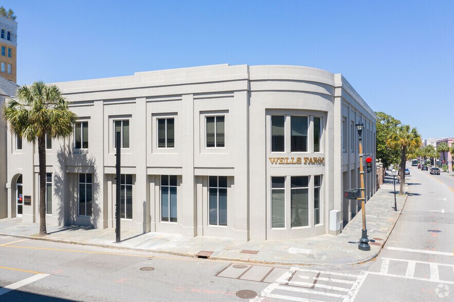 16 Broad St, Charleston, SC à louer - Photo du bâtiment - Image 2 de 8