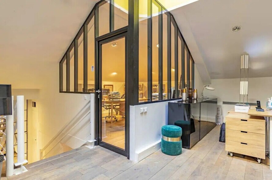 48 Rue De La Bienfaisance, Paris à louer - Photo du bâtiment - Image 3 de 13