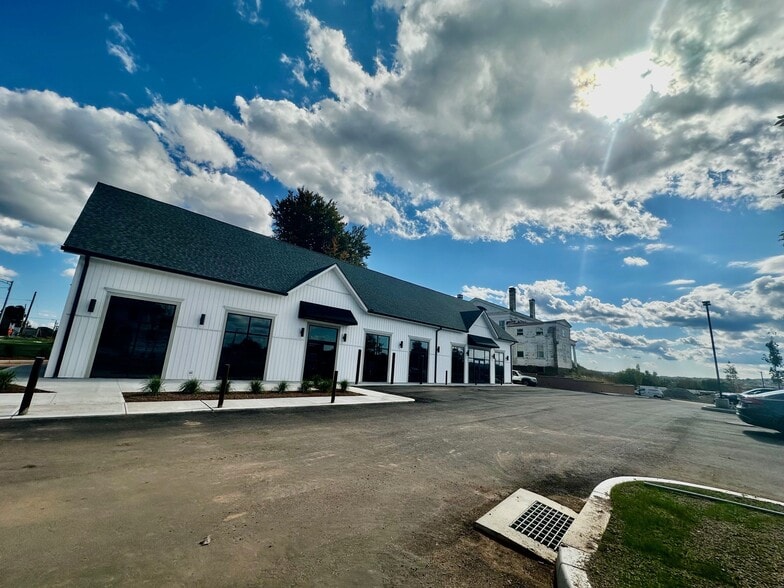 Main St, Portland, CT for lease - Building Photo - Image 3 of 18