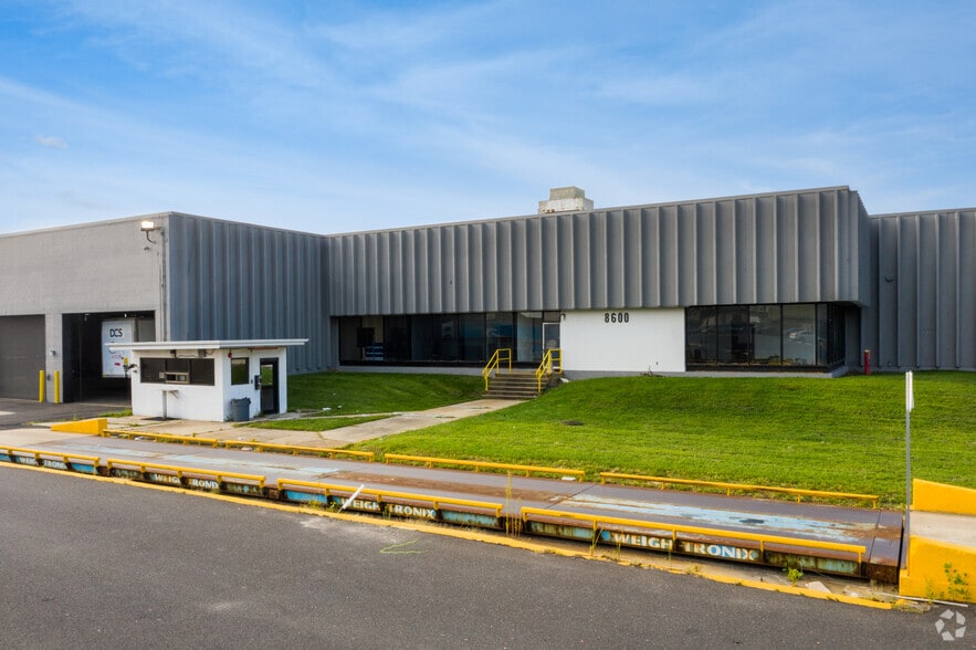 8600 River Rd, Pennsauken, NJ for lease - Building Photo - Image 2 of 22