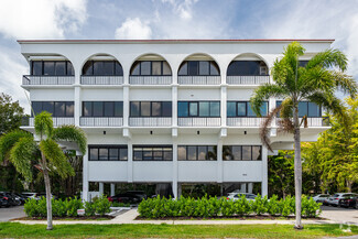 Plus de détails pour 700 11th St S, Naples, FL - Bureau à vendre