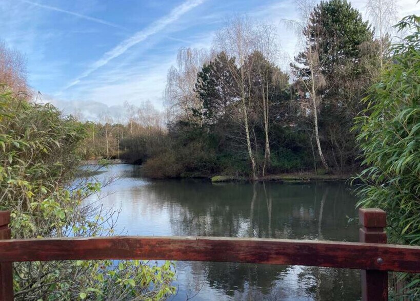 Emperor Way, Exeter à louer - Autre - Image 2 de 2