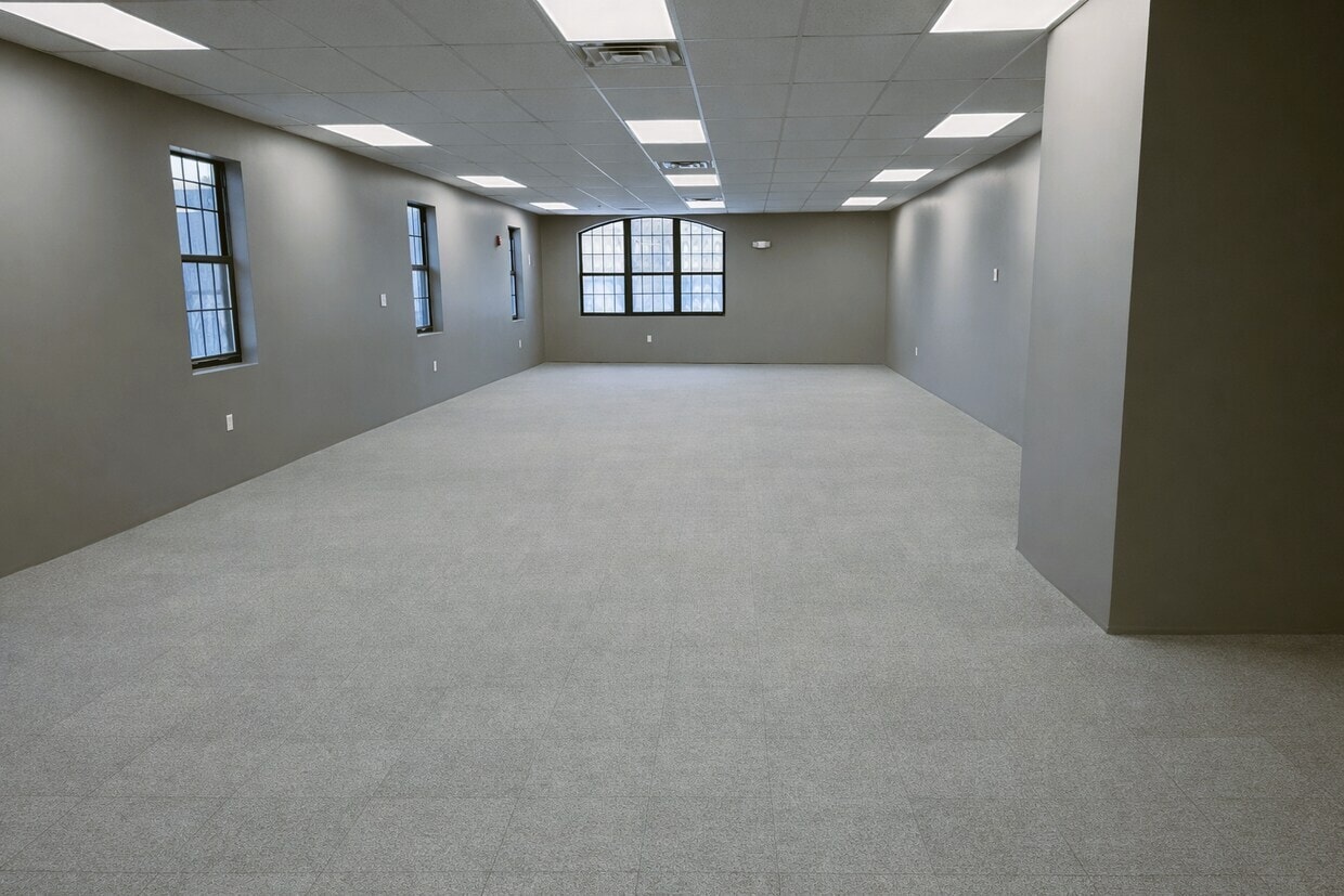 55 Douglas Pike, Smithfield, RI for sale Interior Photo- Image 1 of 2