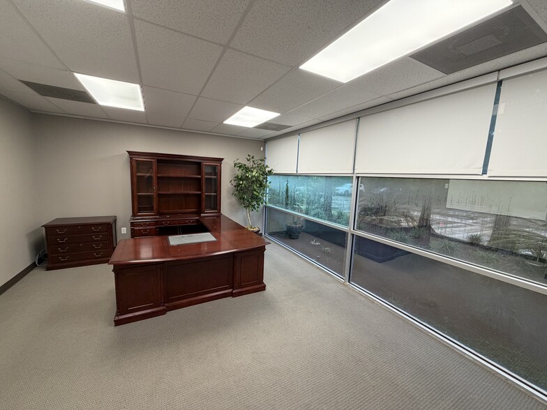 3606-3608 Research Forest Dr, The Woodlands, TX à louer - Photo intérieure - Image 2 de 6