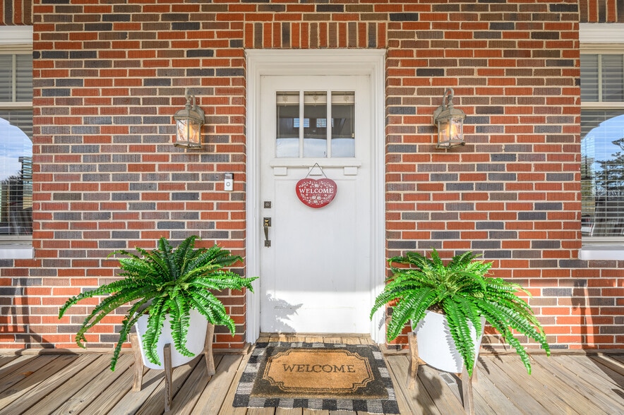 132 Christiansburg Pike NE, Floyd, VA for sale - Building Photo - Image 3 of 48