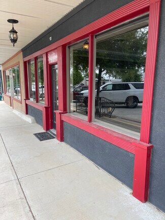 Plus de détails pour 919 Halsell Street, Bridgeport, TX - Commerce de détail à vendre