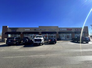 9939 Wicker Ave, Saint John, IN à louer Photo du bâtiment- Image 2 de 4