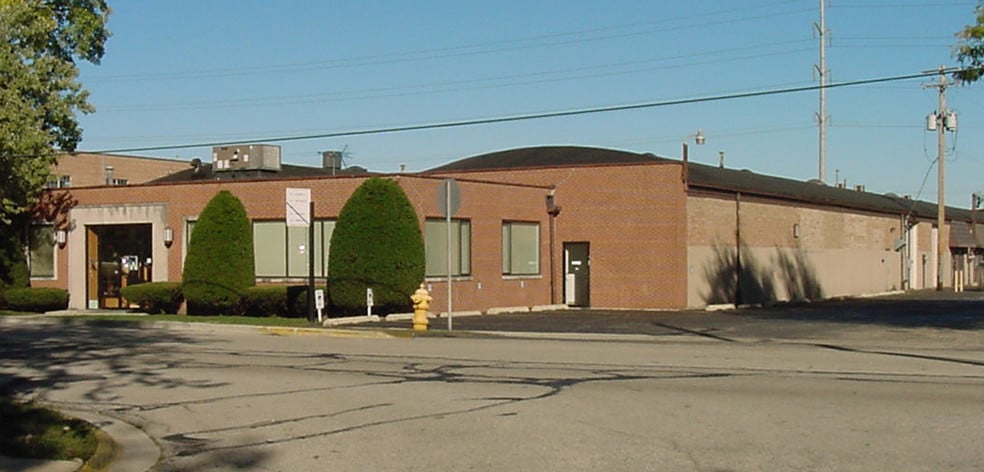 2657-2659 Gardner Rd, Broadview, IL for lease - Primary Photo - Image 1 of 5