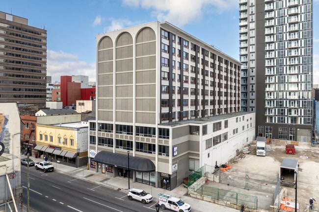 More details for 186 King St, London, ON - Office, Retail for Lease