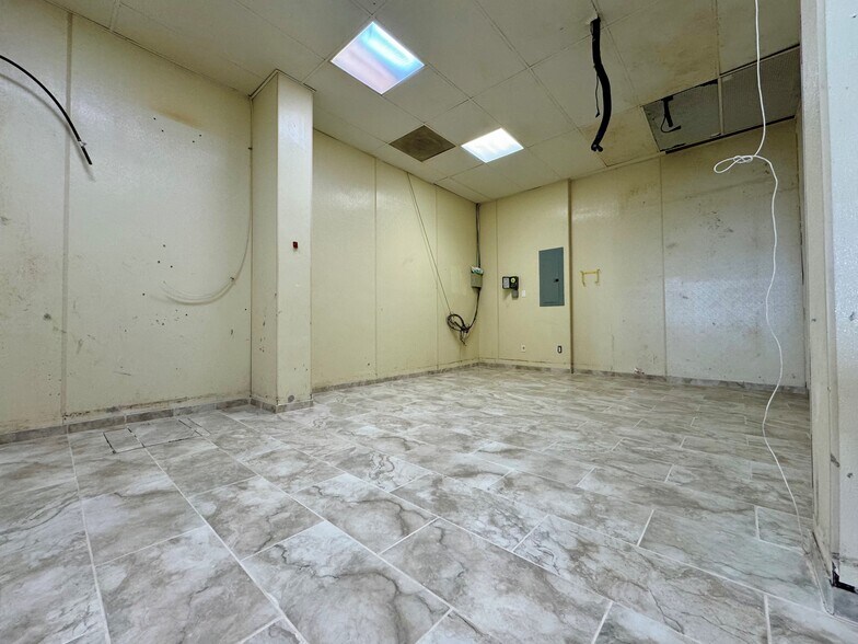 1021 State St, Santa Barbara, CA à louer - Photo intérieure - Image 3 de 20