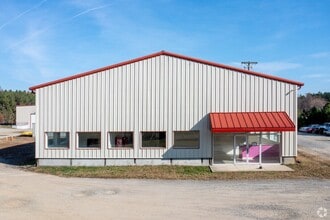16517 Bull Church Rd, Woodford, VA for lease Interior Photo- Image 2 of 5