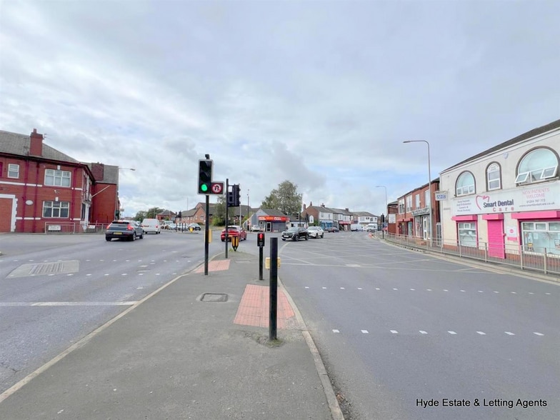 5-7 Bolton Rd, Bolton for lease - Building Photo - Image 2 of 2