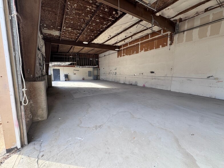 165 S 122nd Ave, Tulsa, OK for lease - Building Photo - Image 2 of 12