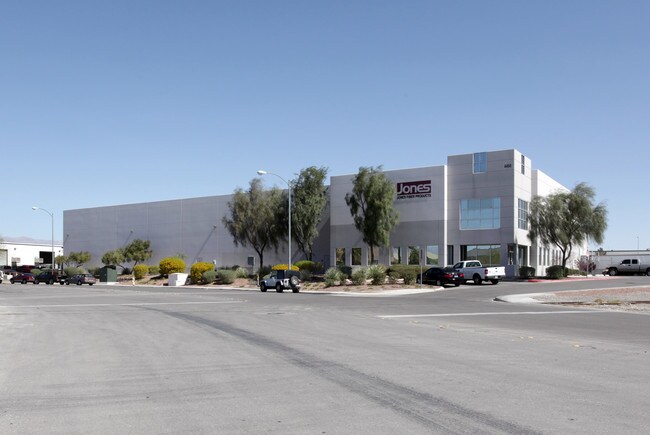 Plus de détails pour 4450 N Walnut Rd, North Las Vegas, NV - Industriel à louer