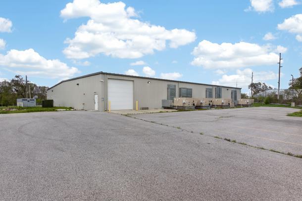 1312 Lake St, Niles, MI à vendre - Photo du bâtiment - Image 2 de 27