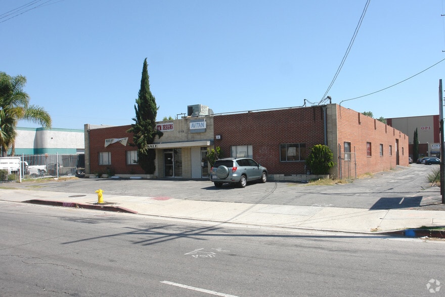 13148 Saticoy St, North Hollywood, CA for lease - Primary Photo - Image 1 of 3
