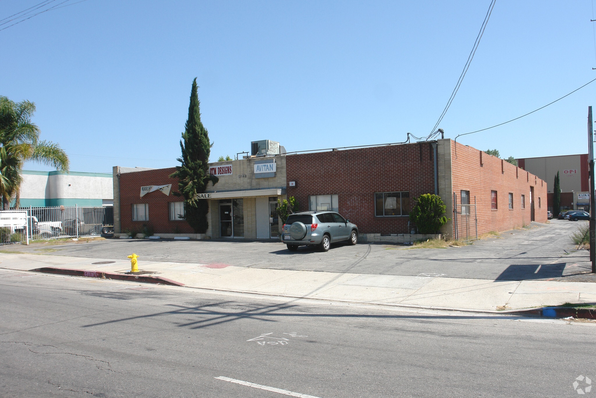 13148 Saticoy St, North Hollywood, CA for lease Primary Photo- Image 1 of 4
