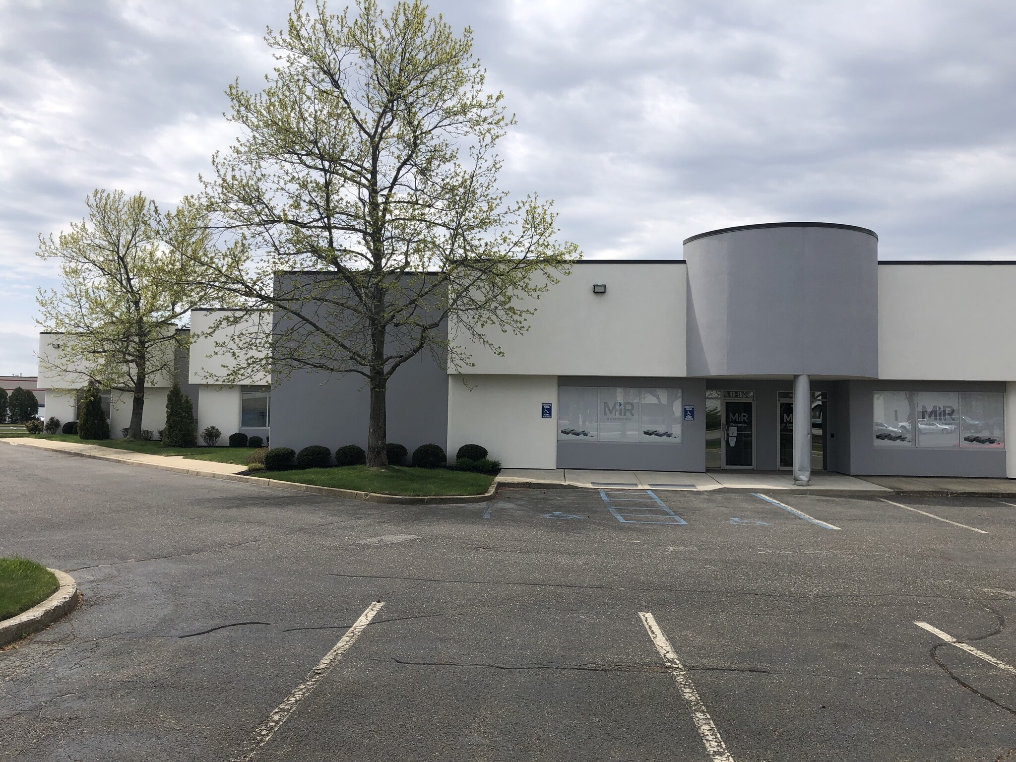 90 Colin Dr, Holbrook, NY for lease Building Photo- Image 1 of 16