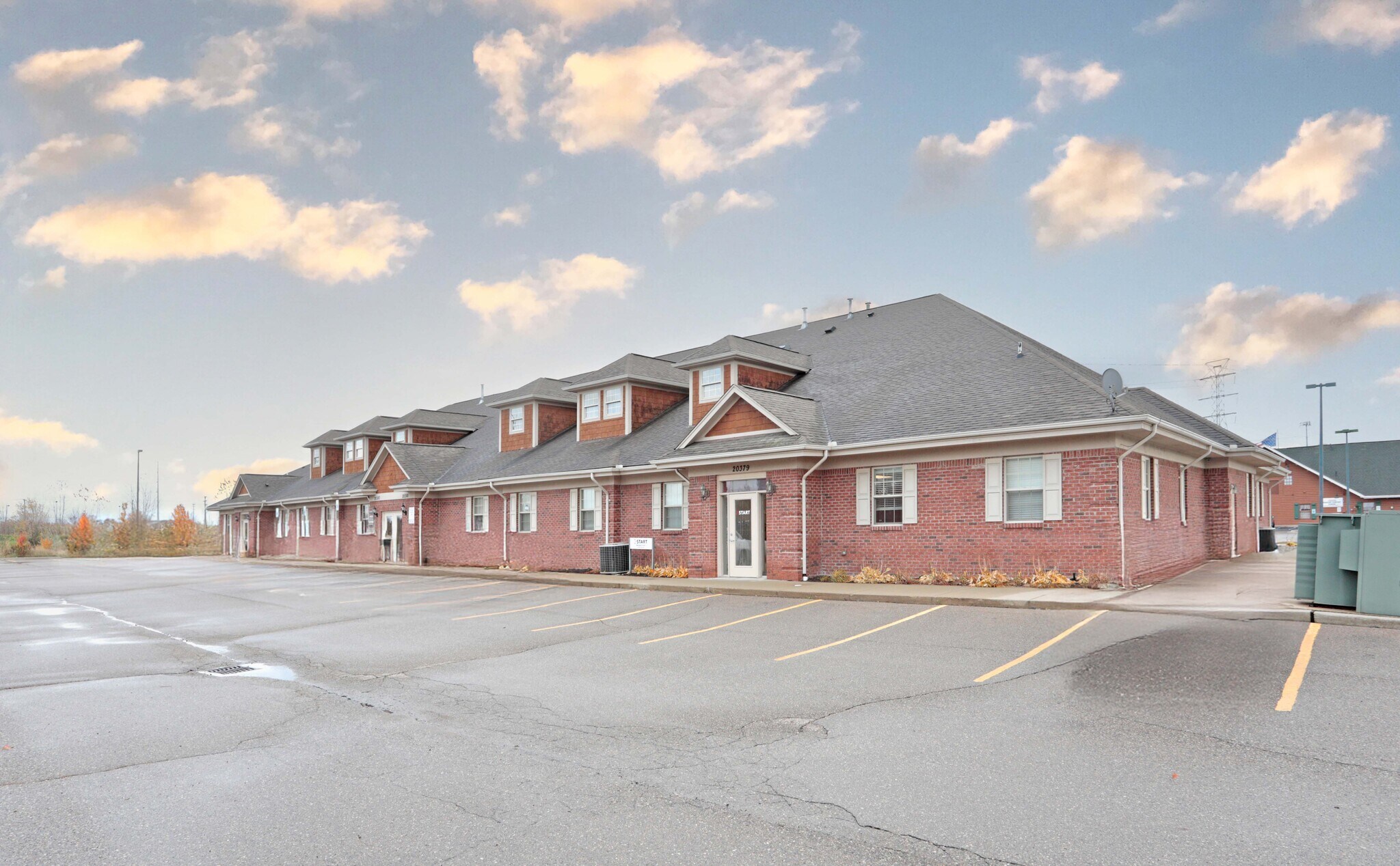 20371-20385 Hall Rd, Macomb Township, MI for lease Primary Photo- Image 1 of 2