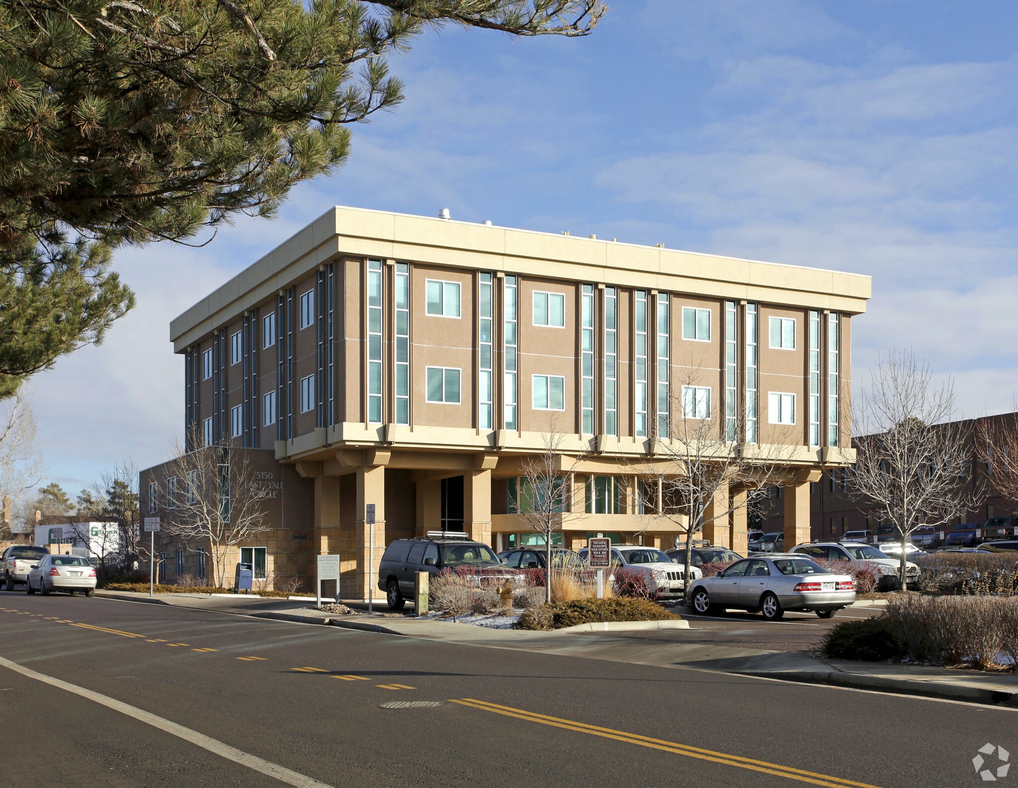 5150 E Yale Cir, Denver, CO for lease Primary Photo- Image 1 of 4