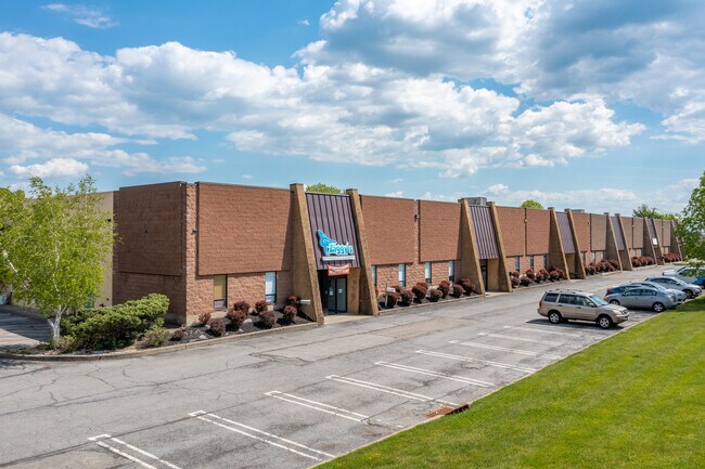 More details for 15 Industrial Dr, Middletown, NY - Industrial for Lease
