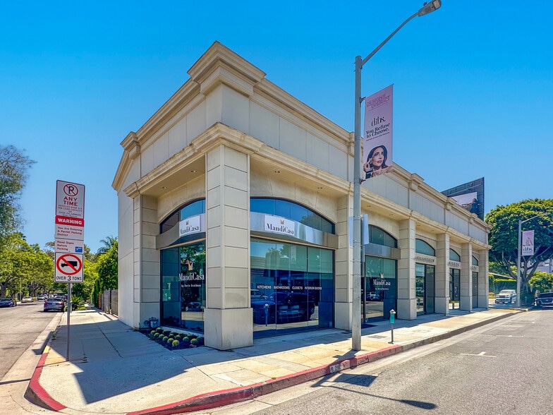 370-372 N Robertson Blvd, West Hollywood, CA for lease - Building Photo - Image 1 of 5
