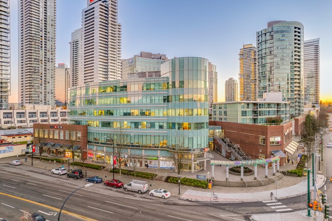 More details for 4538 Kingsway, Burnaby, BC - Retail for Sale