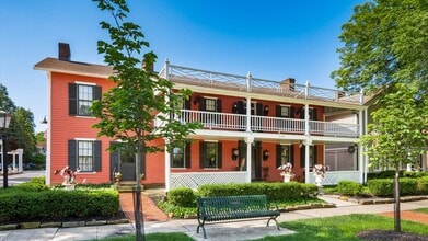 313 Broadway E, Granville, OH for lease Interior Photo- Image 2 of 38