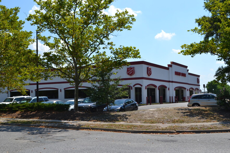 901 Eden Way, Chesapeake, VA for lease - Building Photo - Image 2 of 4