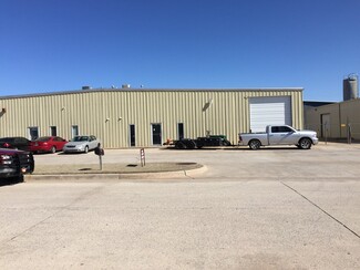 Plus de détails pour 416-420 Glade Ave, Oklahoma City, OK - Industriel à louer