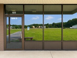 511 Linden Ave, Pocomoke City, MD for lease Interior Photo- Image 1 of 2