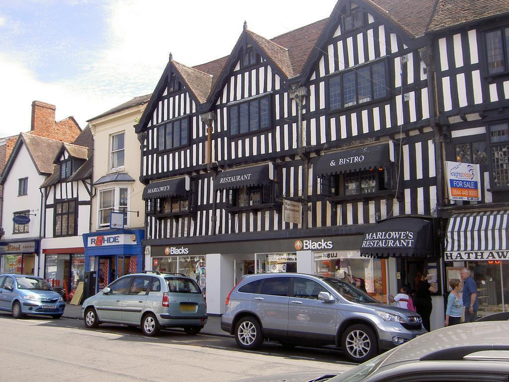 17-18 High St, Stratford Upon Avon à louer Photo du bâtiment- Image 1 de 2