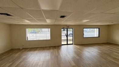 4065 S Suncoast Blvd, Homosassa, FL for lease Interior Photo- Image 1 of 5