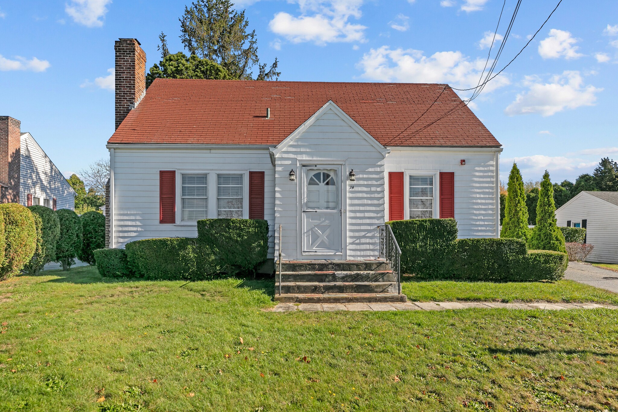 74 Valley Rd, Middletown, RI for sale Building Photo- Image 1 of 49