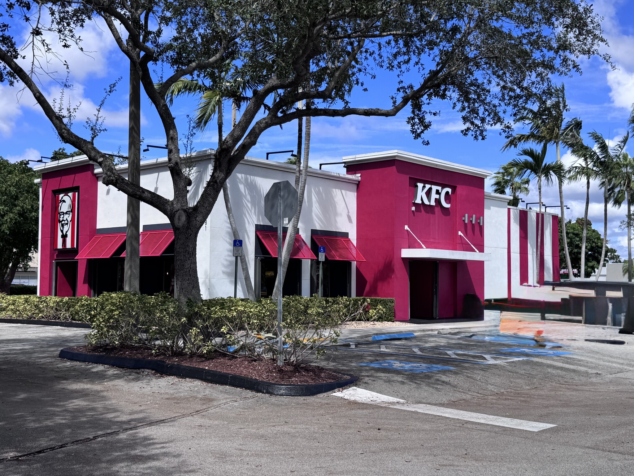 14081 SW 88th St, Miami, FL à louer Photo intérieure- Image 1 de 2