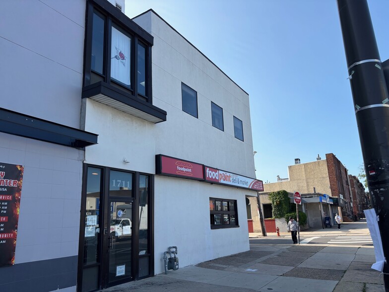 1711 S Broad St, Philadelphia, PA for lease - Building Photo - Image 3 of 4