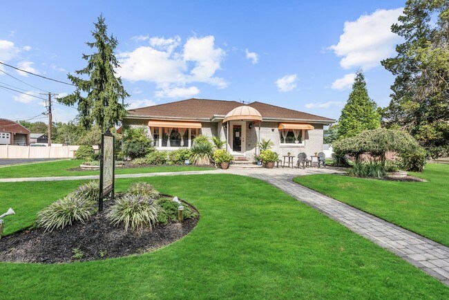 Plus de détails pour 75 Hartford Rd, Delran, NJ - Commerce de détail à vendre