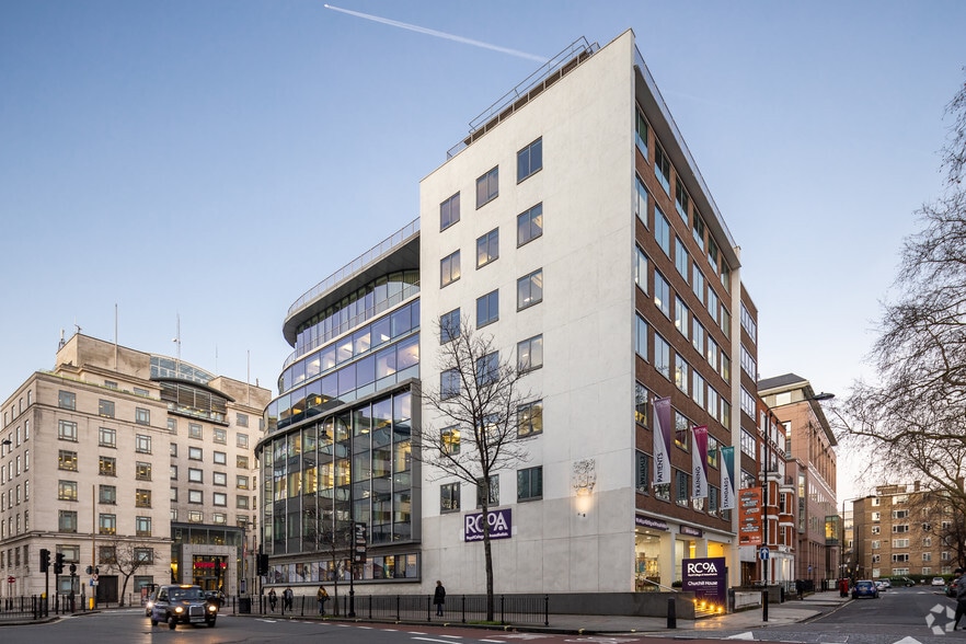 35 Red Lion Sq, London for lease - Building Photo - Image 3 of 11