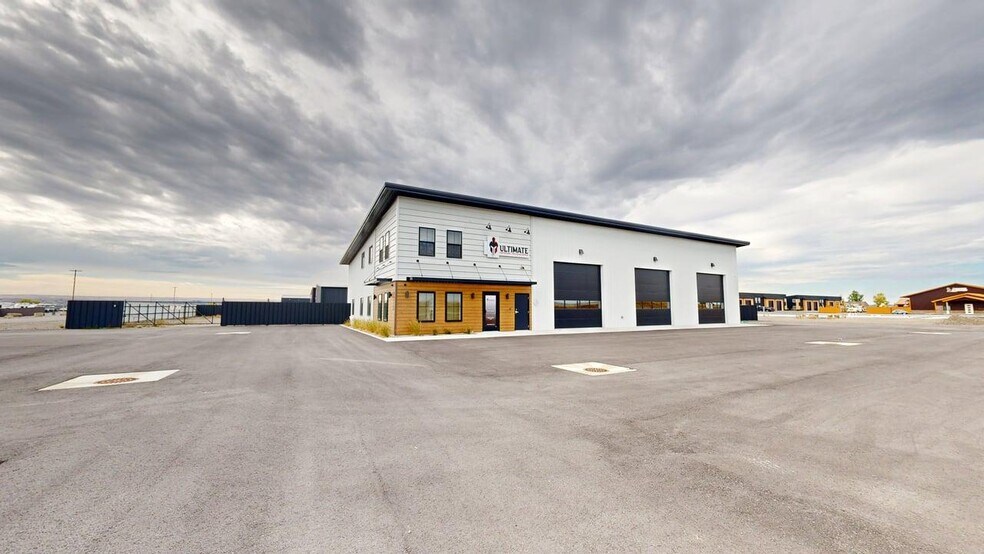 3212 Southern Sky Lane, Billings, MT à louer - Photo du bâtiment - Image 2 de 5