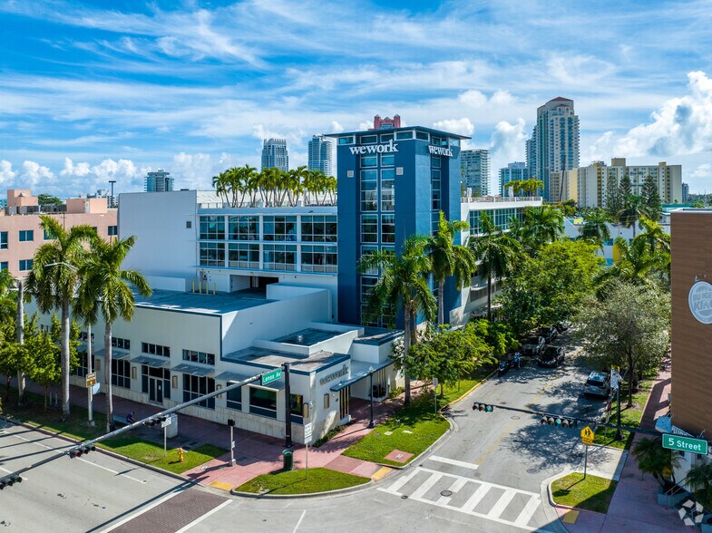 429 Lenox Ave, Miami Beach, FL à louer - Photo du bâtiment - Image 1 de 12
