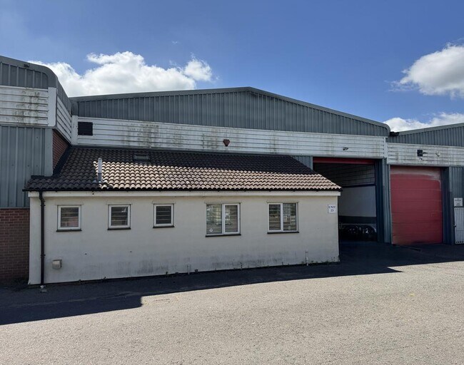 More details for 19-27 Bluebridge Industrial Estate, Halstead - Industrial for Lease