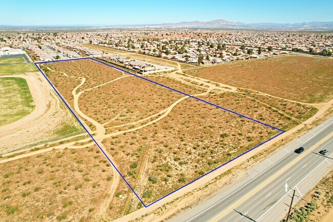 Plus de détails pour Palmdale Rd, Victorville, CA - Terrain à vendre