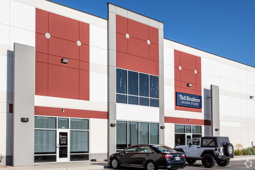 5525 W 1730 S, Salt Lake City, UT à louer - Photo du bâtiment - Image 2 de 4