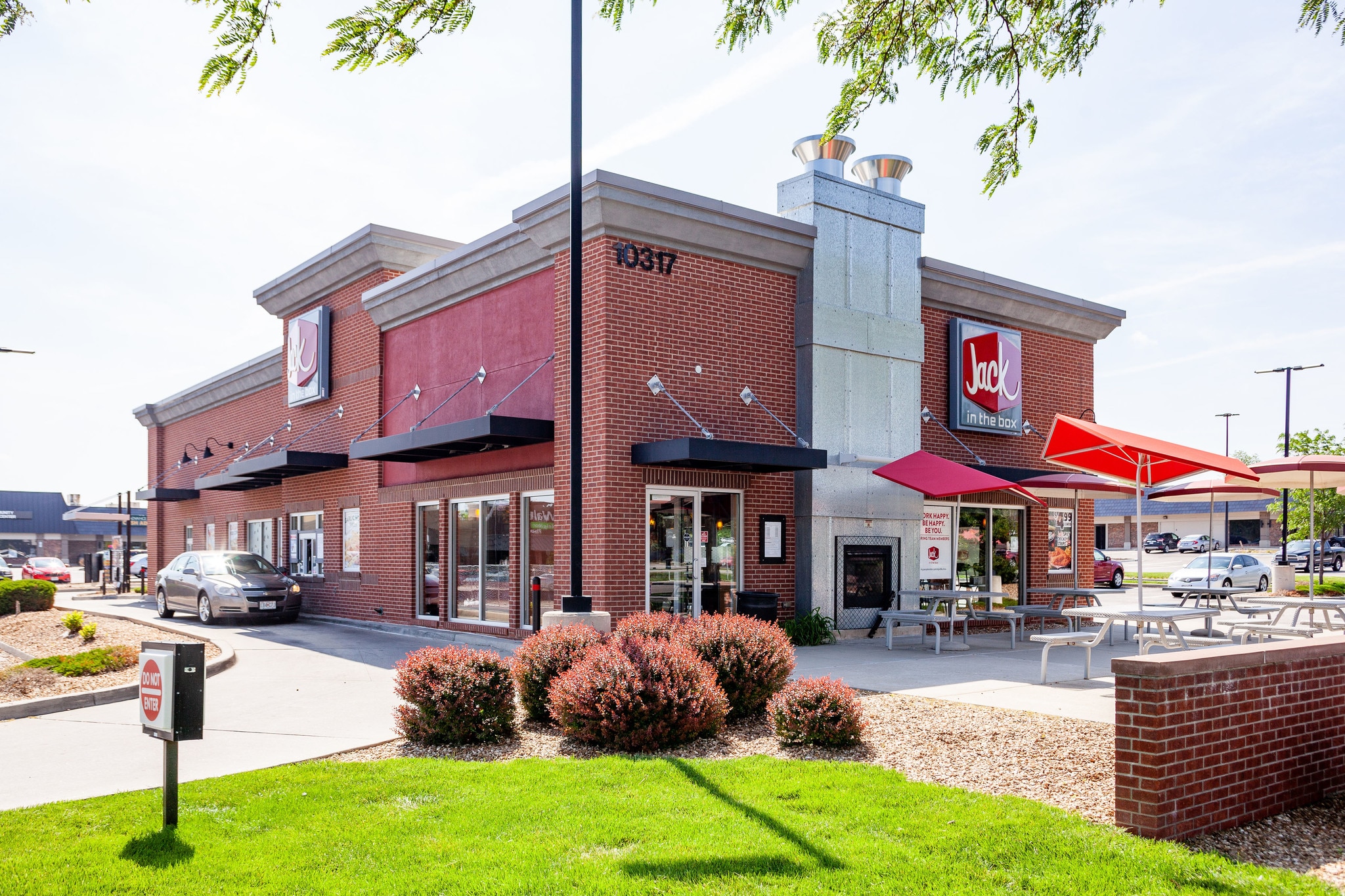 10317 Metcalf Ave, Overland Park, KS for lease Primary Photo- Image 1 of 17