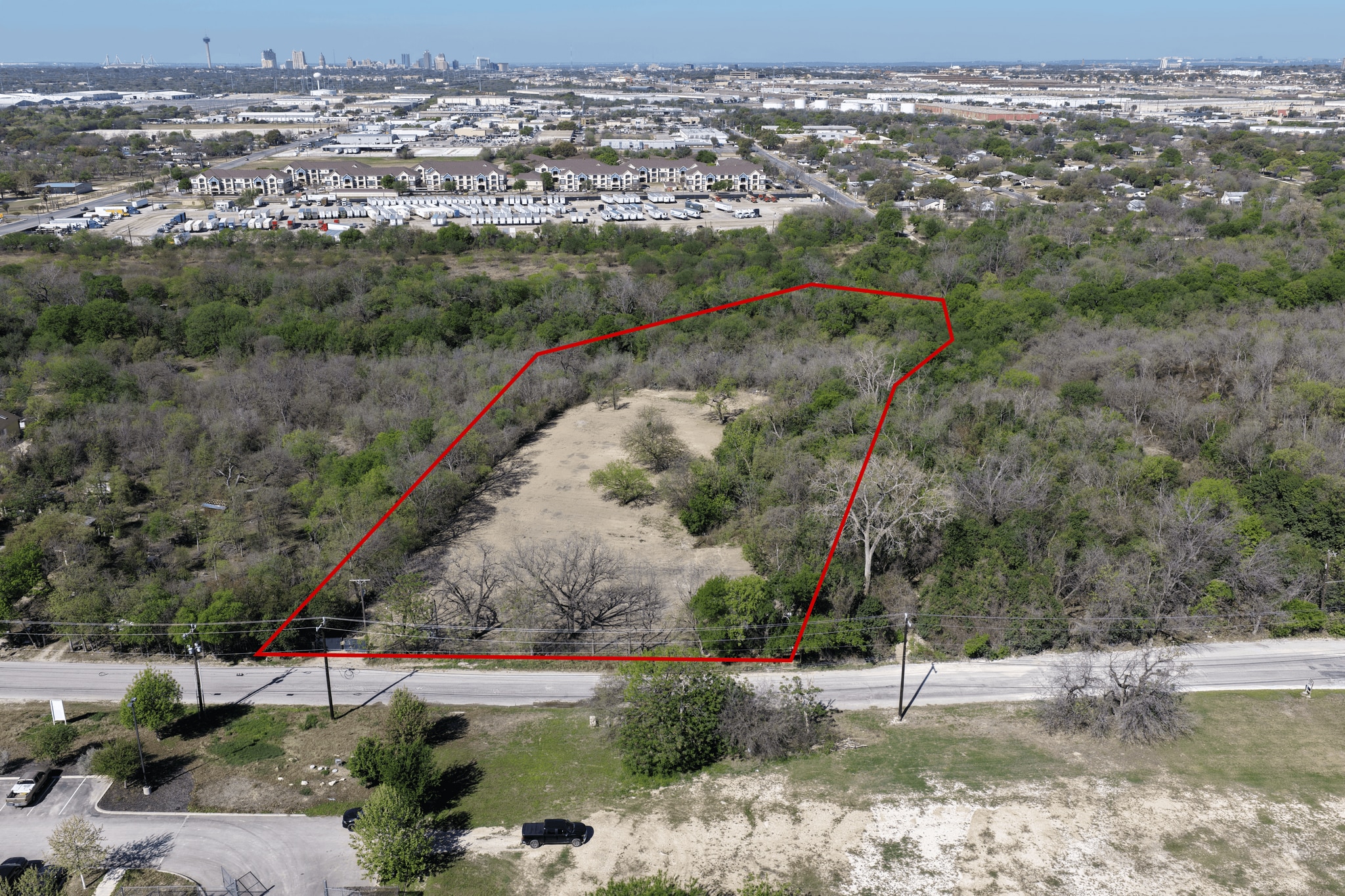 1027 Creekview Dr, San Antonio, TX for sale Primary Photo- Image 1 of 7