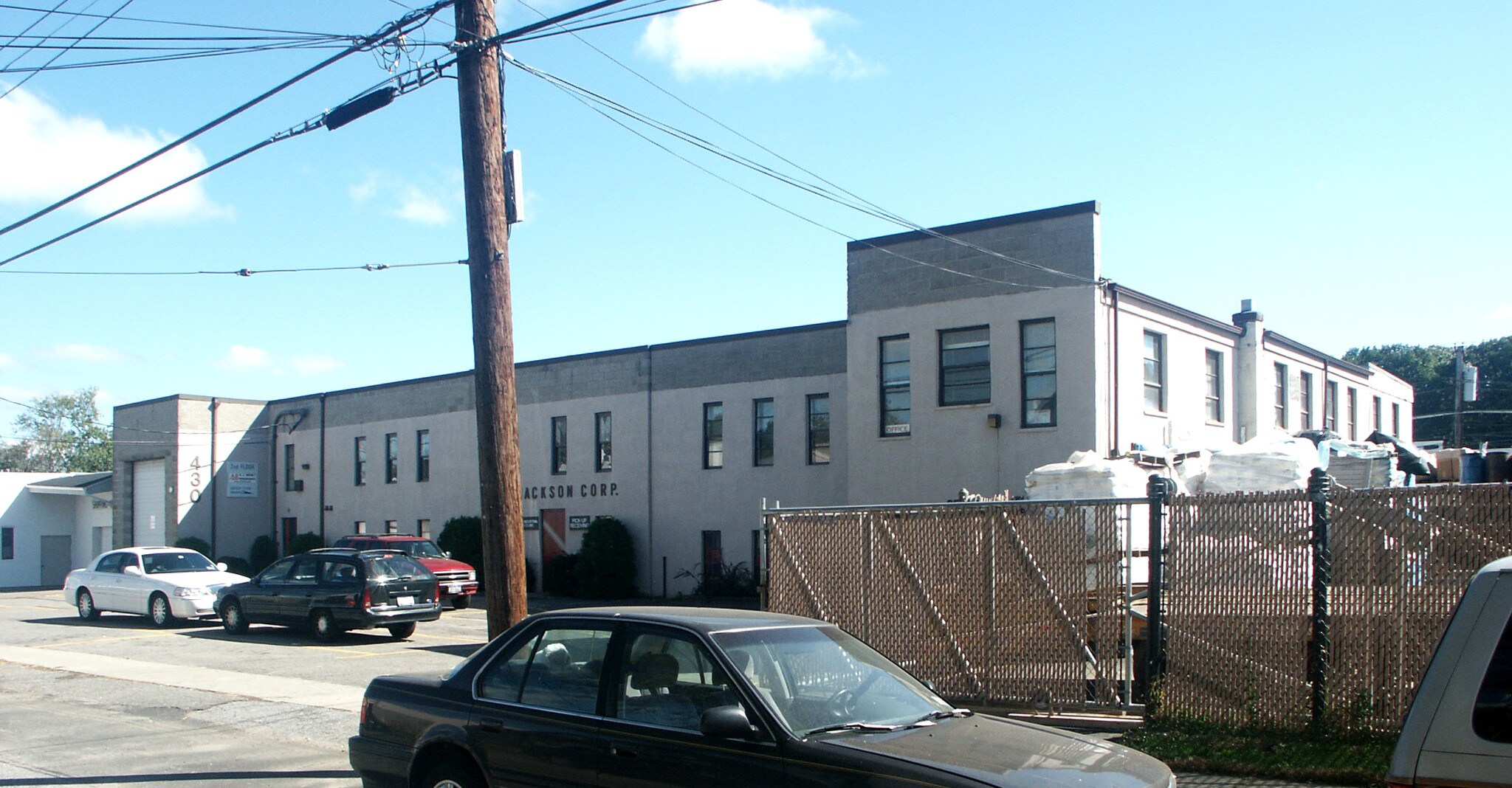 430 Center Ave, Mamaroneck, NY à louer Photo du bâtiment- Image 1 de 3