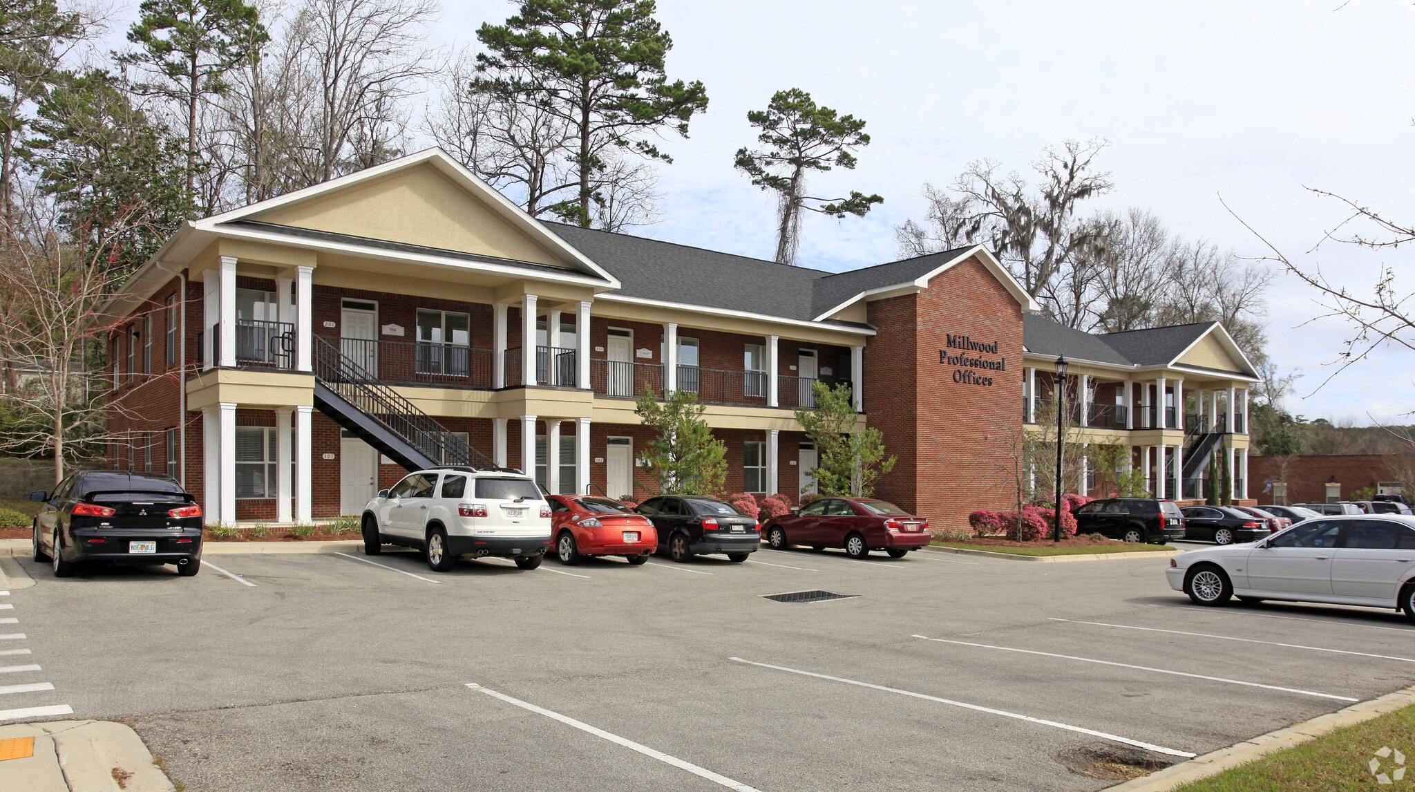 2236 NE Capital Circle, Tallahassee, FL for lease Primary Photo- Image 1 of 36