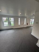 128 N Ocean Ave, Patchogue, NY à louer Photo intérieure- Image 1 de 9